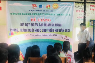 BẾ GIẢNG LỚP DẠY VÀ TẬP HUẤN KỸ NĂNG SỐNG PHÒNG CHỐNG ĐUỐI NƯỚC.